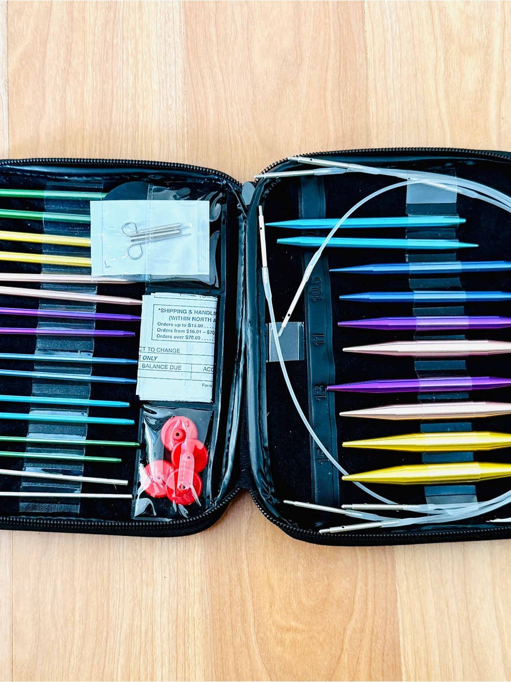 Boye 40 Piece Interchangeable Aluminum Knitting Set New